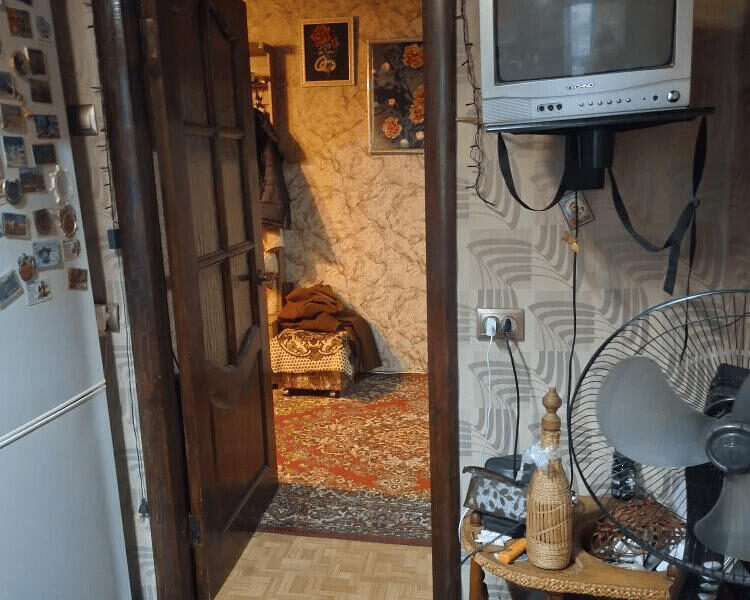Ул. Думенко, 10