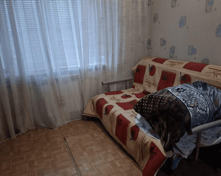 Ул. Думенко, 10