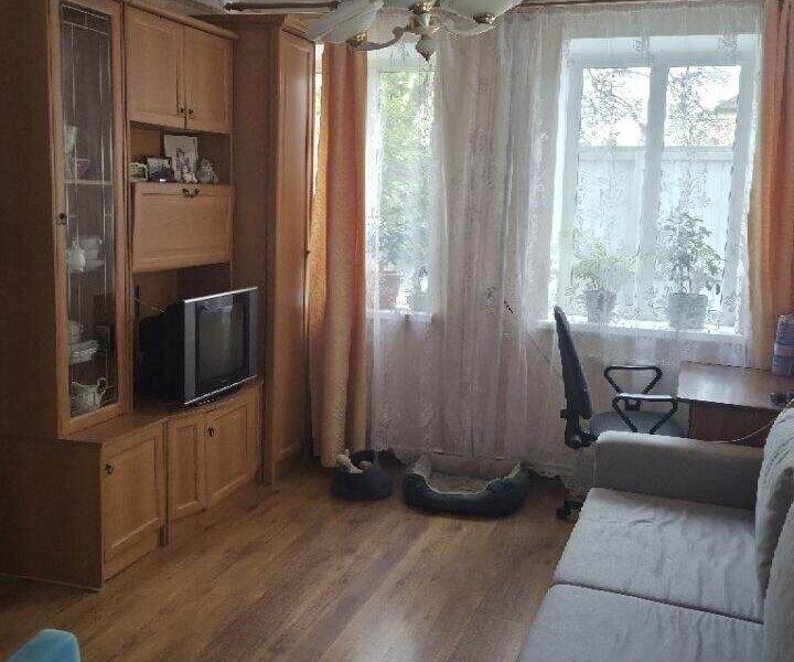 Красных зорь ул.