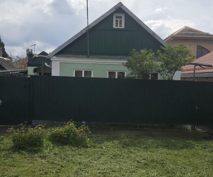 Красных зорь ул.