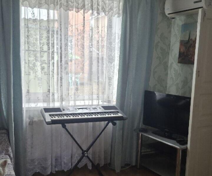 Красных зорь ул.