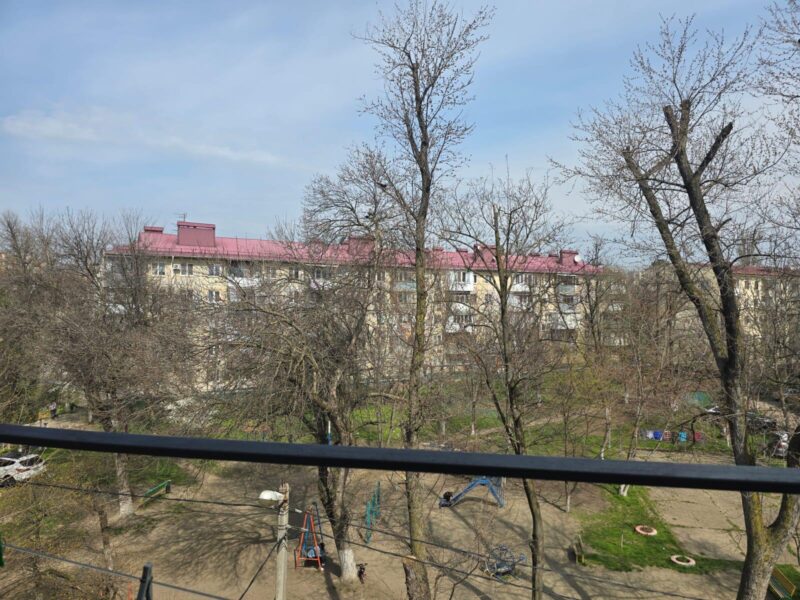 Бургасская 37