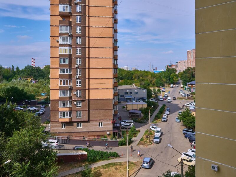 Парусная 20/2