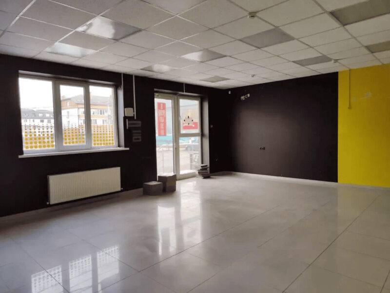 Ул. Парижская, 5/3