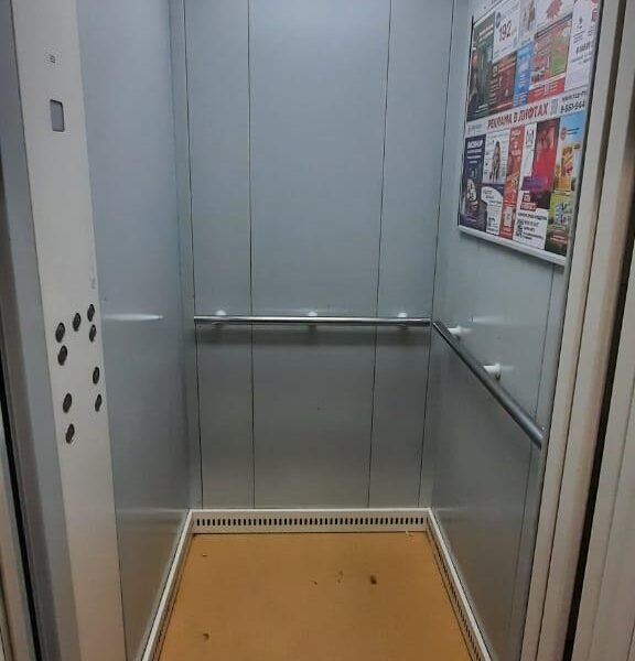 Комарова 106Б