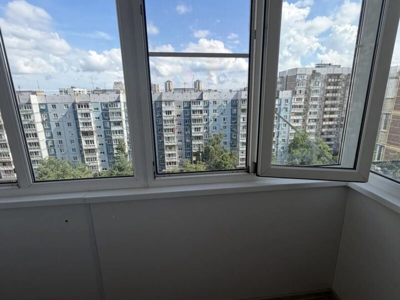 Ул. 70-летия Октября, 16, к1