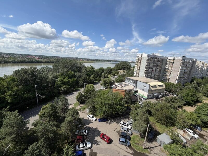 Ул. 70-летия Октября, 16, к1