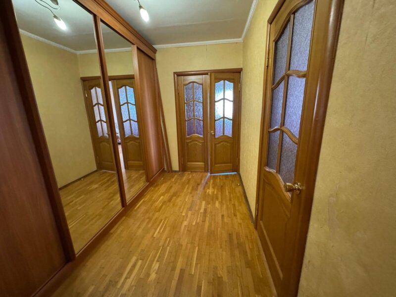 Ул. Яна Полуяна, 46