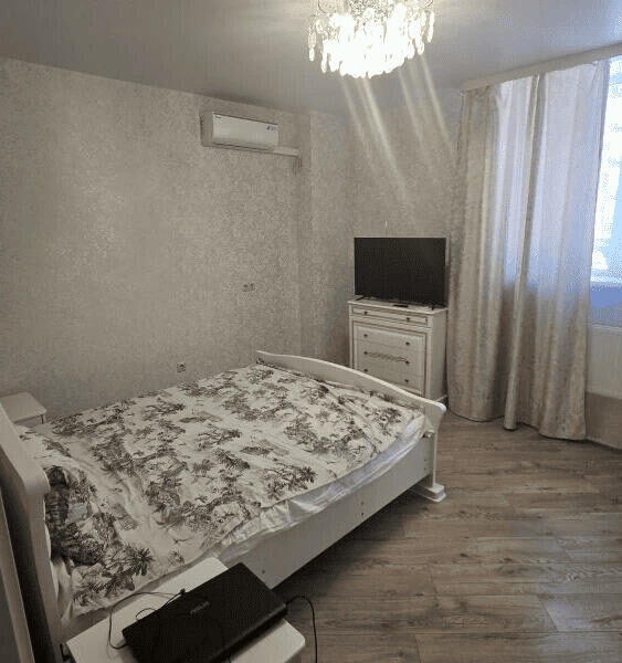 Ул. Заполярная, 37, к3
