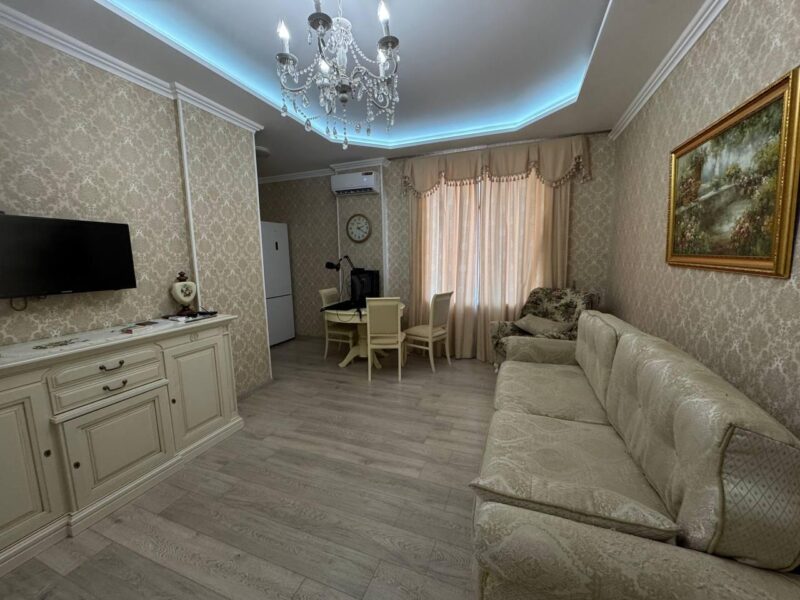 Ул. Баварская, 8
