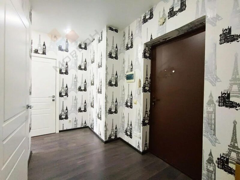Ул. Лаврова, 8к1