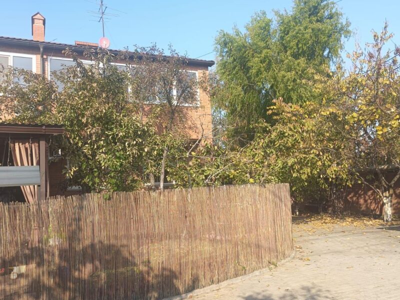 Стасова 8